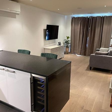 Imperial Wharf Chelsea Apartment Octavia House London Exterior photo